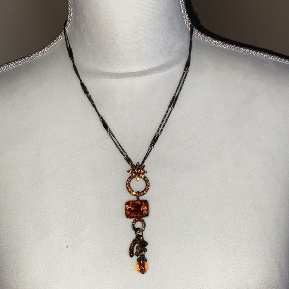 Mariana Crystal Drop Pendant Necklace!!